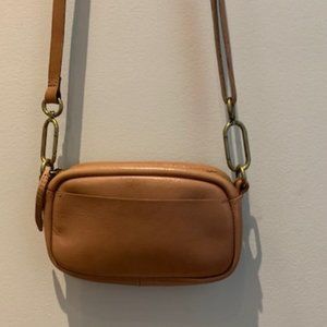 Madewell Leather Carabiner Mini Crossbody Bag.